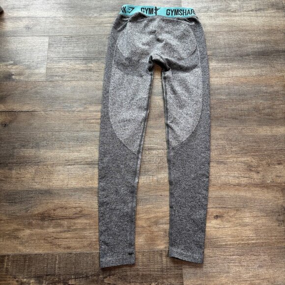 Gymshark Women’s Seamless Leggings Size S Gray/Teal Logo Waistband - Picture 5 of 6